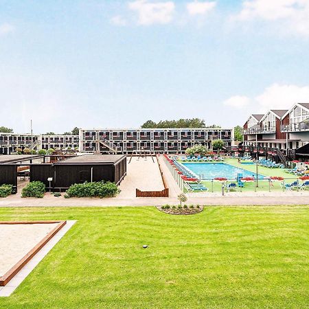 8 Person Holiday Home On A Holiday Park In Glesborg 외부 사진