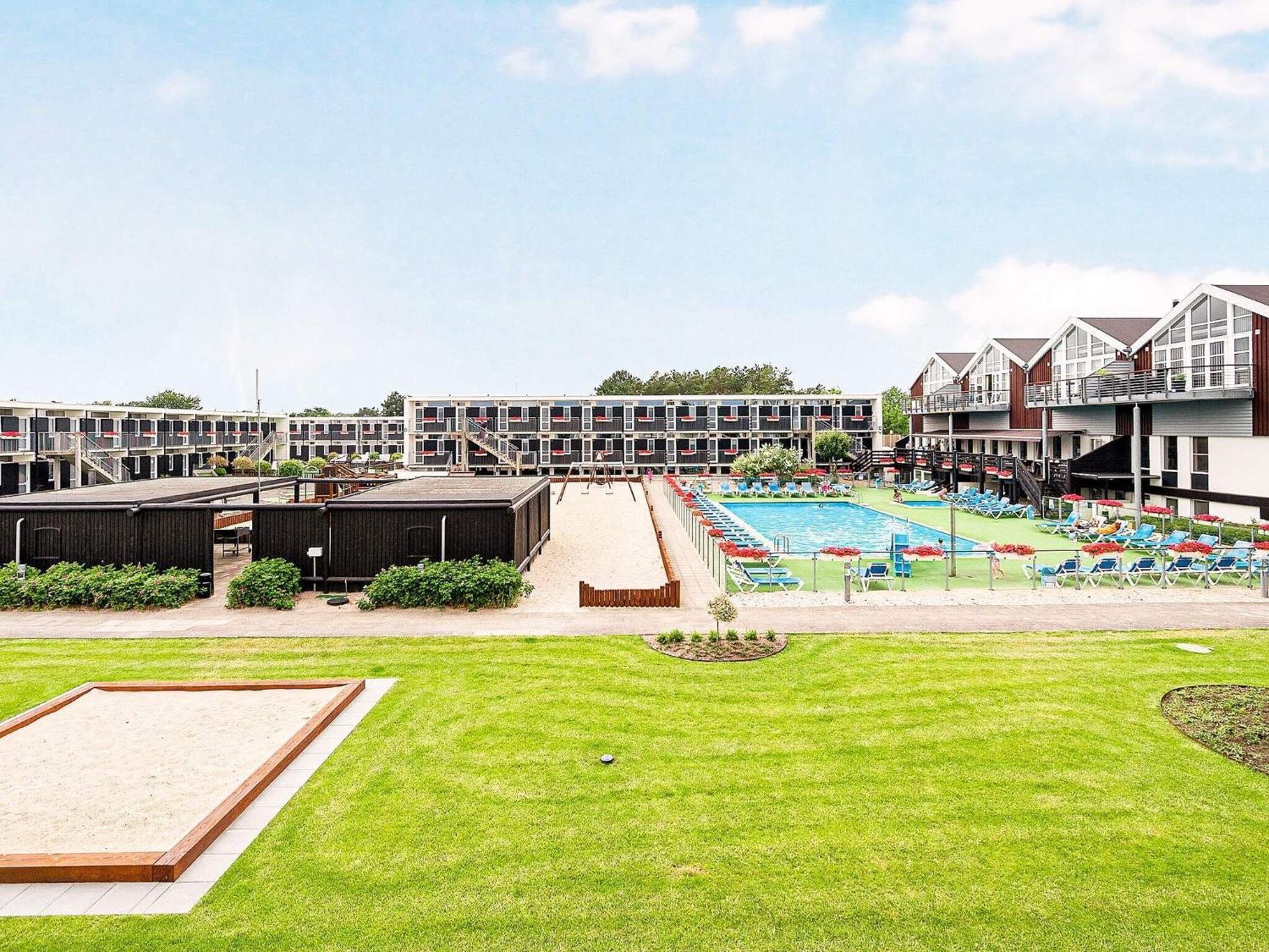 8 Person Holiday Home On A Holiday Park In Glesborg 외부 사진